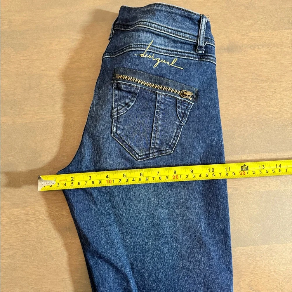 Desigual Women’s Blue Jeans with Distressed Details - Picture 4 of 8